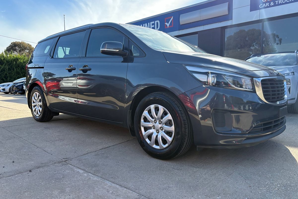 2017 Kia Carnival S YP