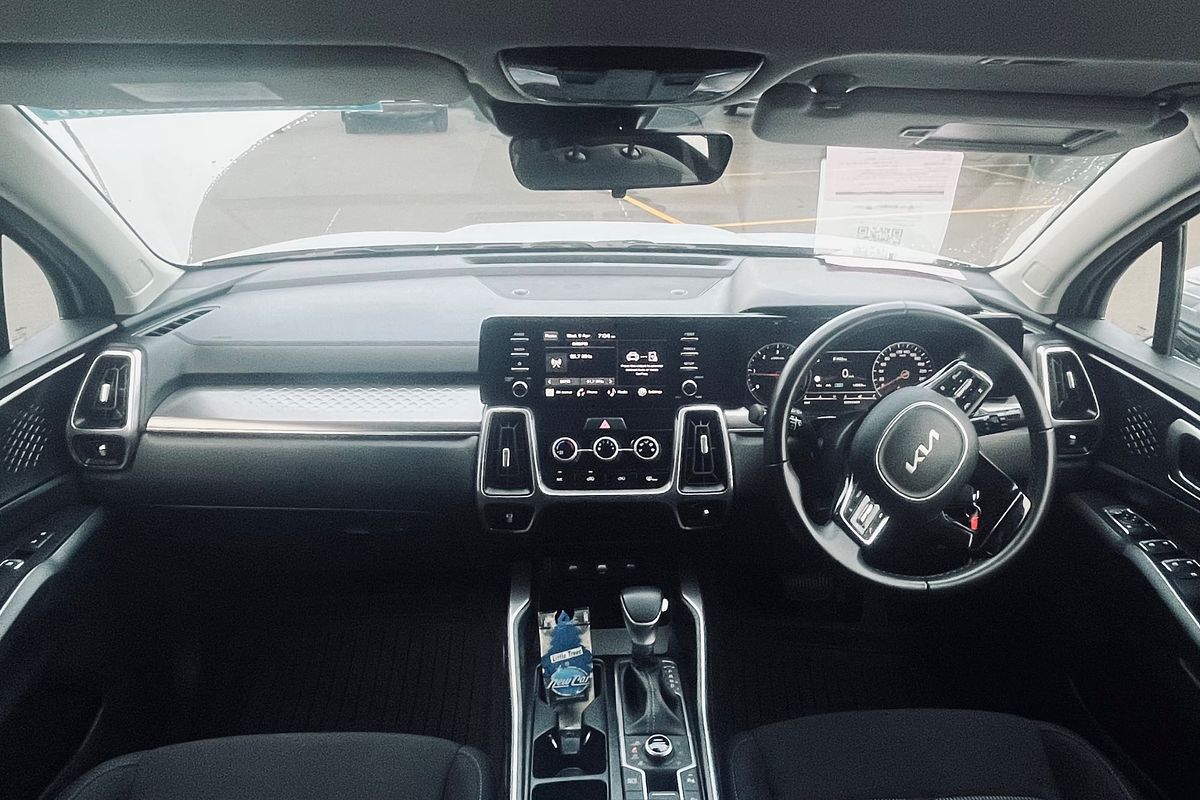 2023 Kia Sorento S MQ4