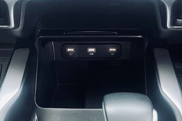2023 Kia Sorento S MQ4