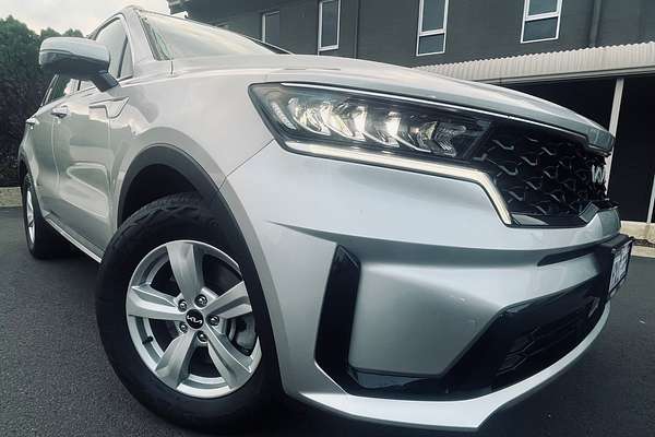 2023 Kia Sorento S MQ4