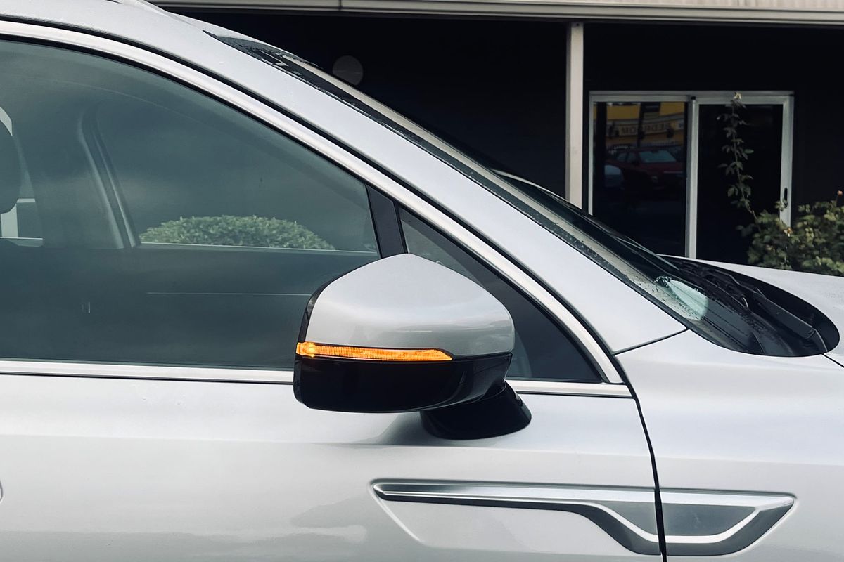 2023 Kia Sorento S MQ4