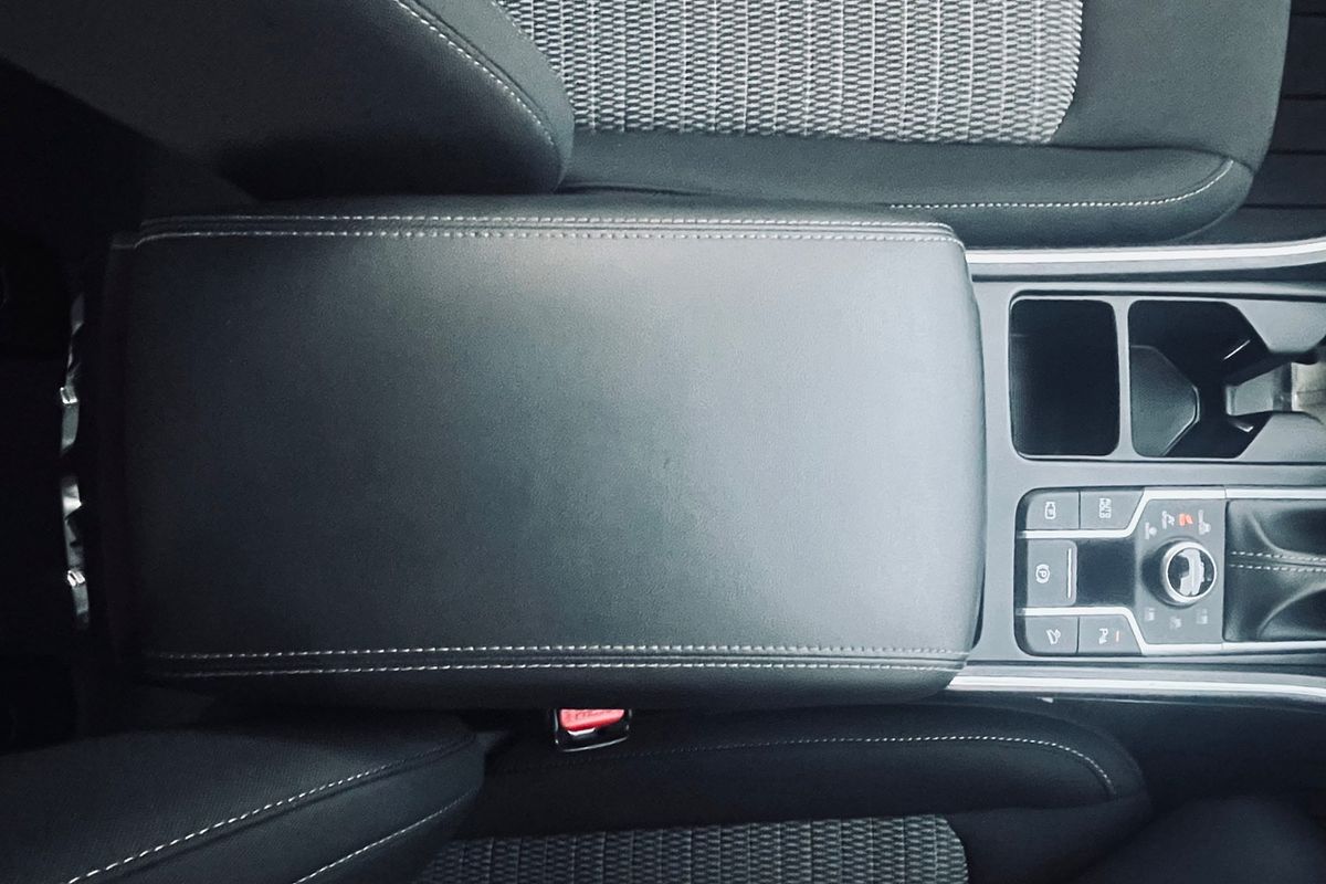 2023 Kia Sorento S MQ4