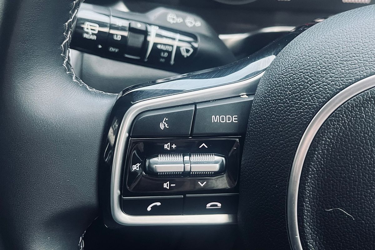 2023 Kia Sorento S MQ4