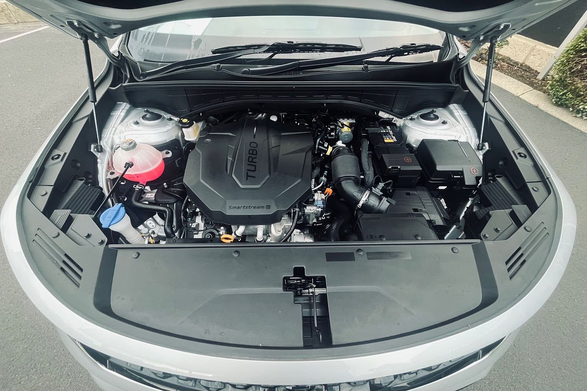2023 Kia Sorento S MQ4