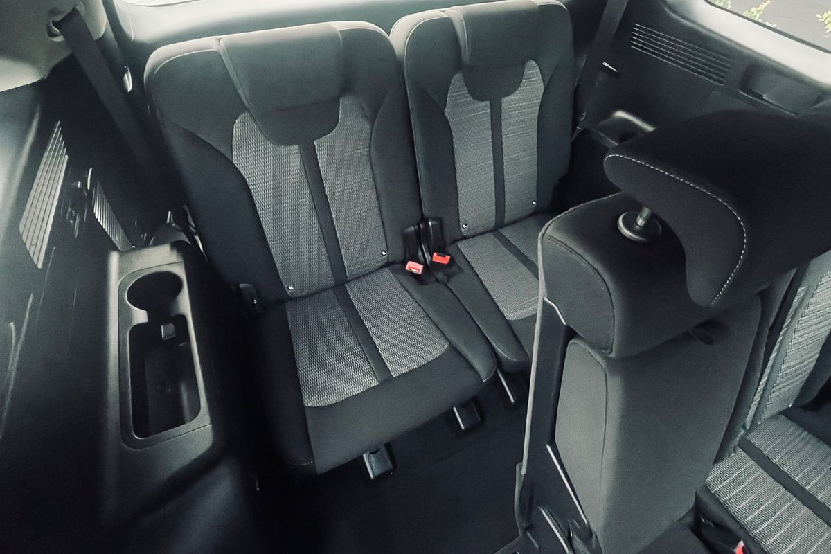 2023 Kia Sorento S MQ4