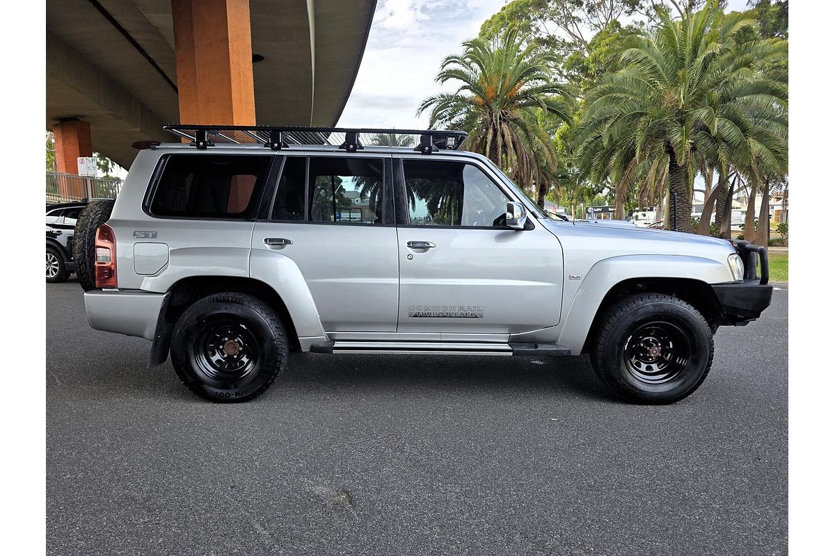 2011 Nissan Patrol ST GU 7