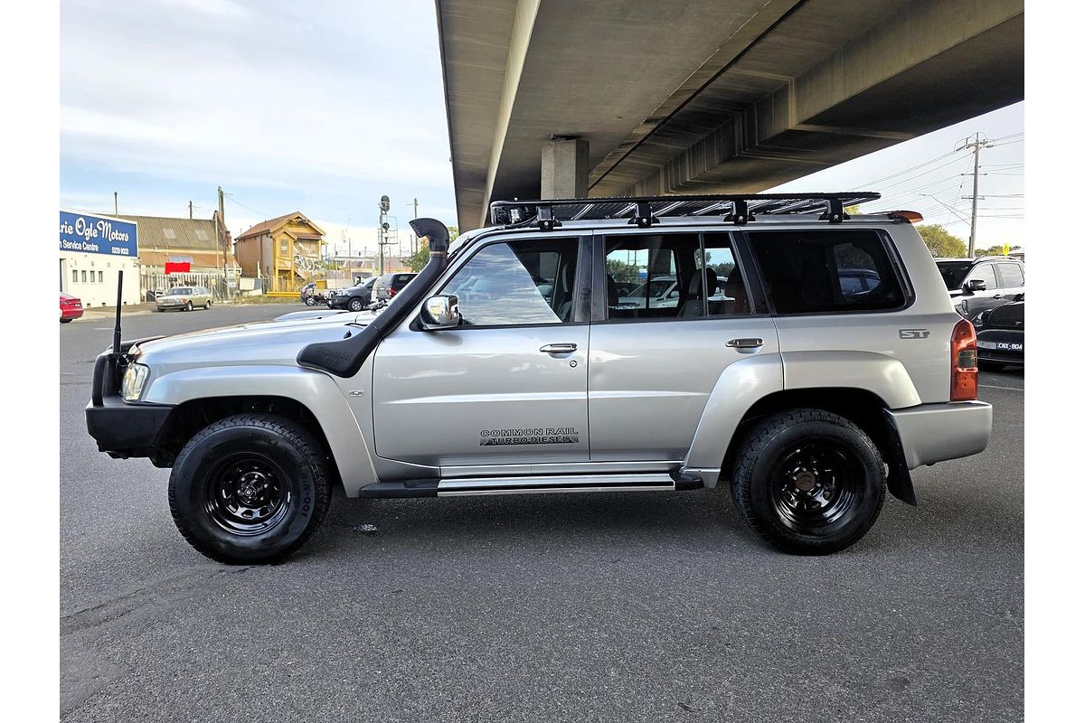 2011 Nissan Patrol ST GU 7