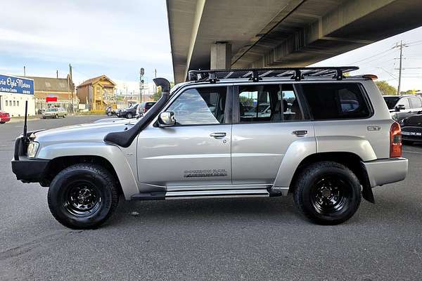 2011 Nissan Patrol ST GU 7