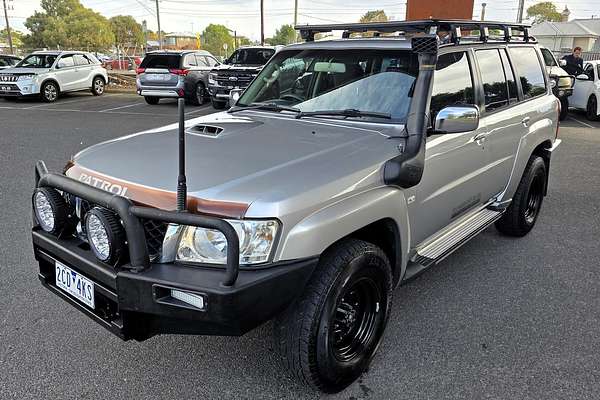 2011 Nissan Patrol ST GU 7