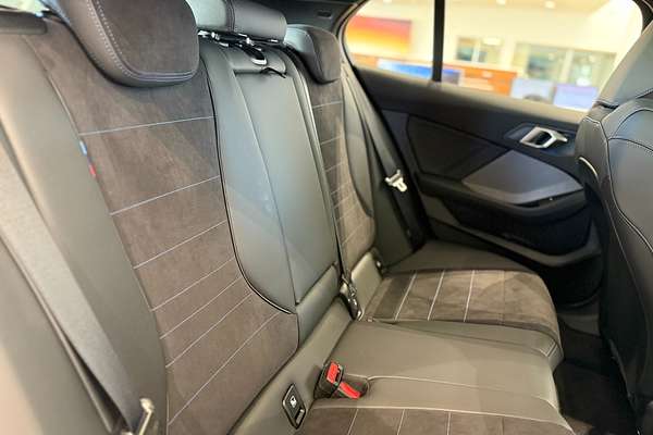 2024 BMW 1 Series 118 M Sport F70