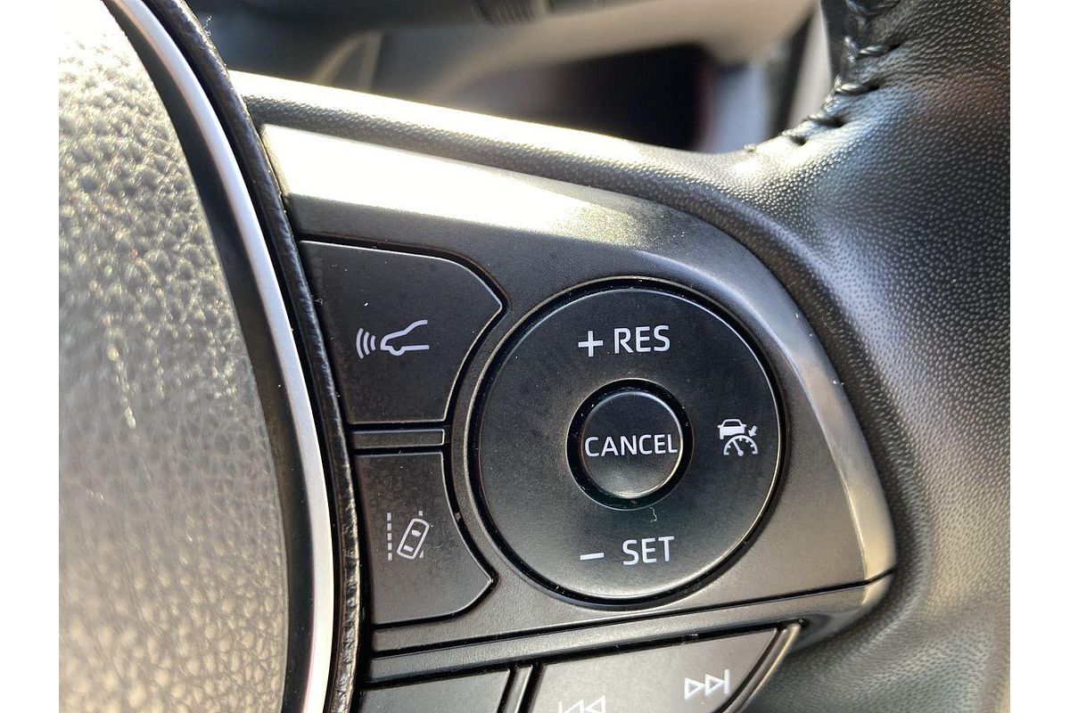 2020 Toyota RAV4 Cruiser AXAH54R
