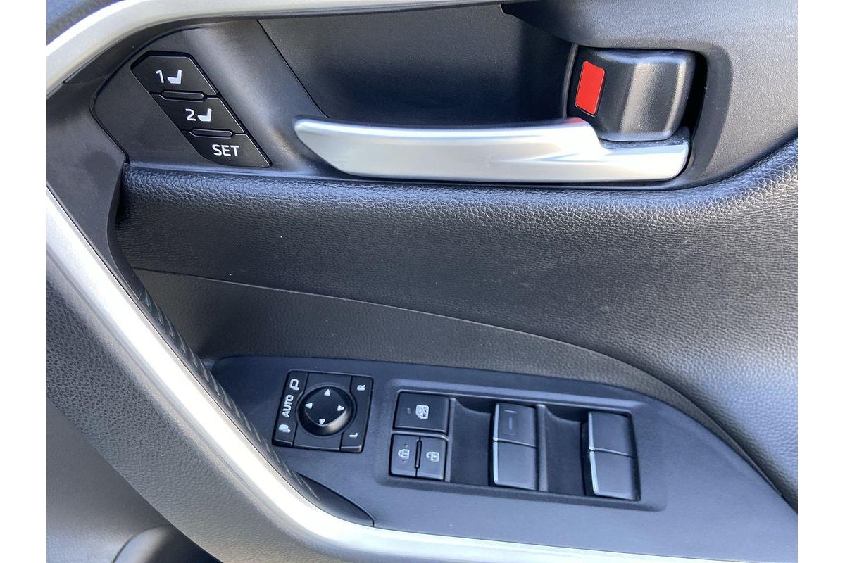 2020 Toyota RAV4 Cruiser AXAH54R