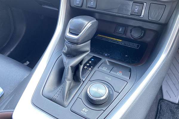 2020 Toyota RAV4 Cruiser AXAH54R
