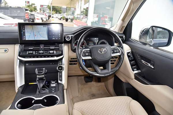 2022 Toyota Landcruiser Sahara ZX FJA300R