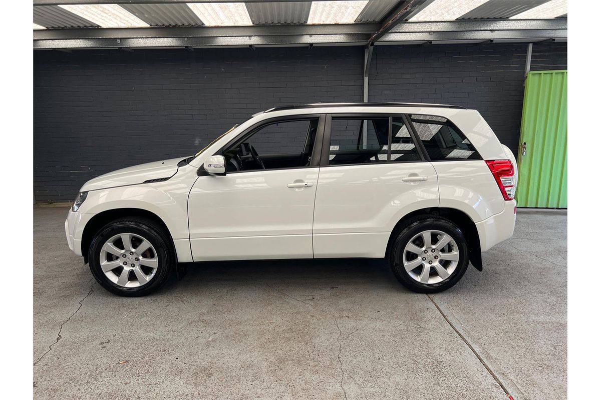 2010 Suzuki Grand Vitara Prestige JB