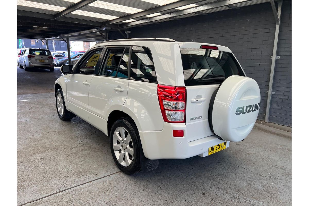 2010 Suzuki Grand Vitara Prestige JB