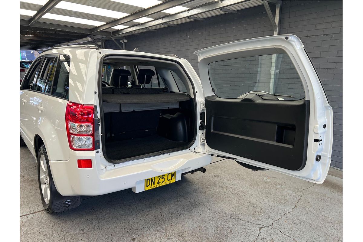 2010 Suzuki Grand Vitara Prestige JB