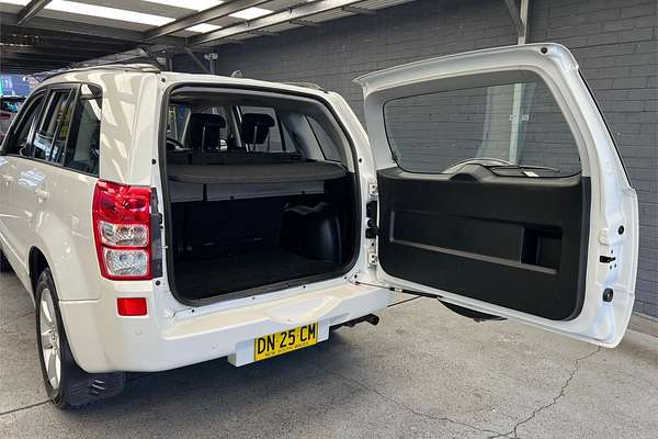 2010 Suzuki Grand Vitara Prestige JB