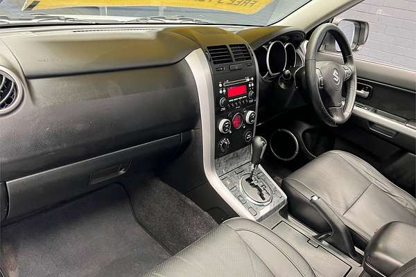 2010 Suzuki Grand Vitara Prestige JB