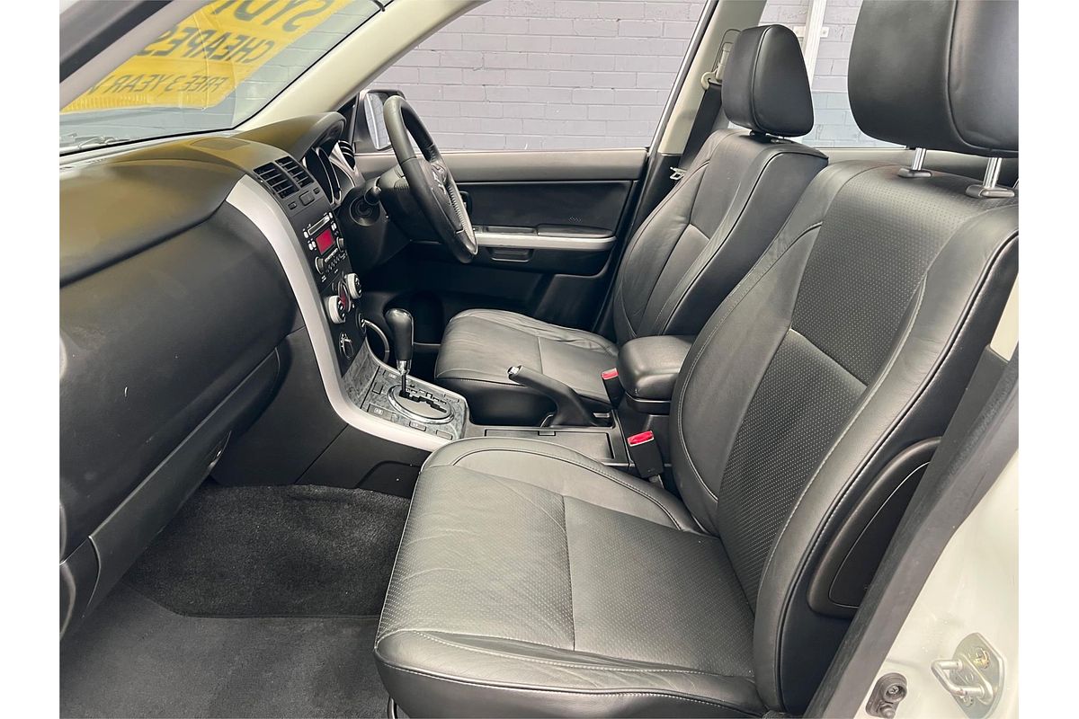2010 Suzuki Grand Vitara Prestige JB
