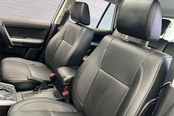 2010 Suzuki Grand Vitara Prestige JB