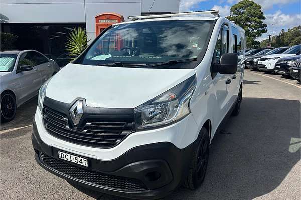 2015 Renault Trafic 66KW X82 SWB