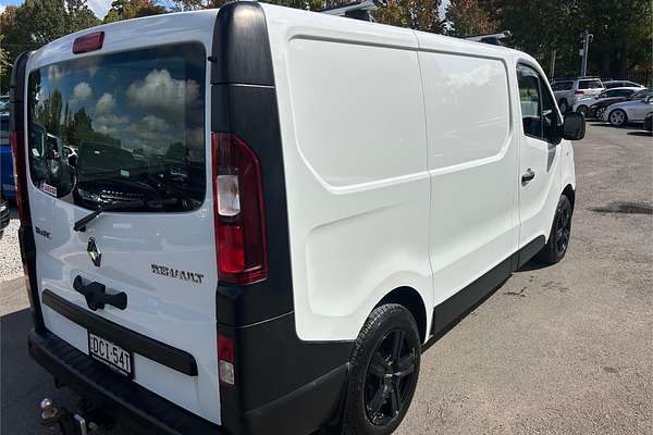 2015 Renault Trafic 66KW X82 SWB