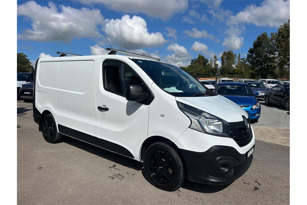 2015 Renault Trafic 66KW X82 SWB