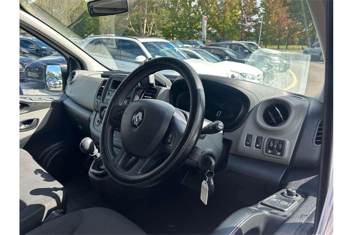 2015 Renault Trafic 66KW X82 SWB