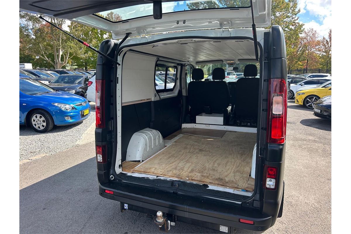 2015 Renault Trafic 66KW X82 SWB