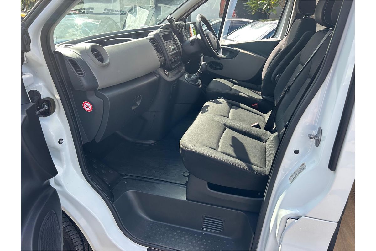 2015 Renault Trafic 66KW X82 SWB