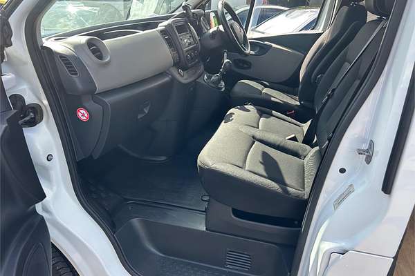 2015 Renault Trafic 66KW X82 SWB