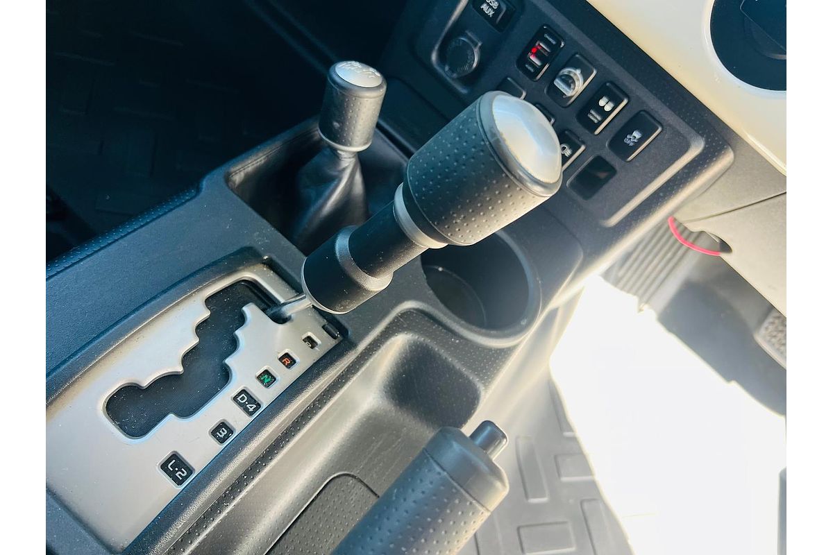 2014 Toyota FJ Cruiser GSJ15R