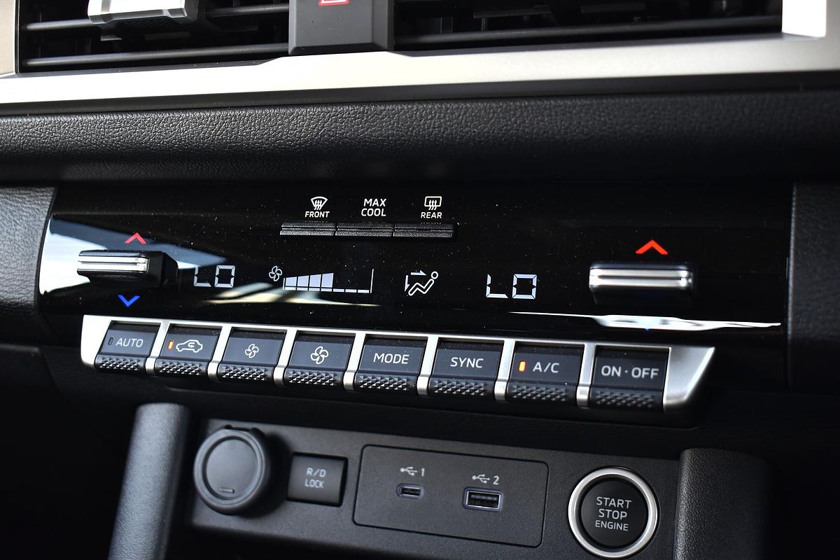 2024 Mitsubishi Triton GLS MV 4X4