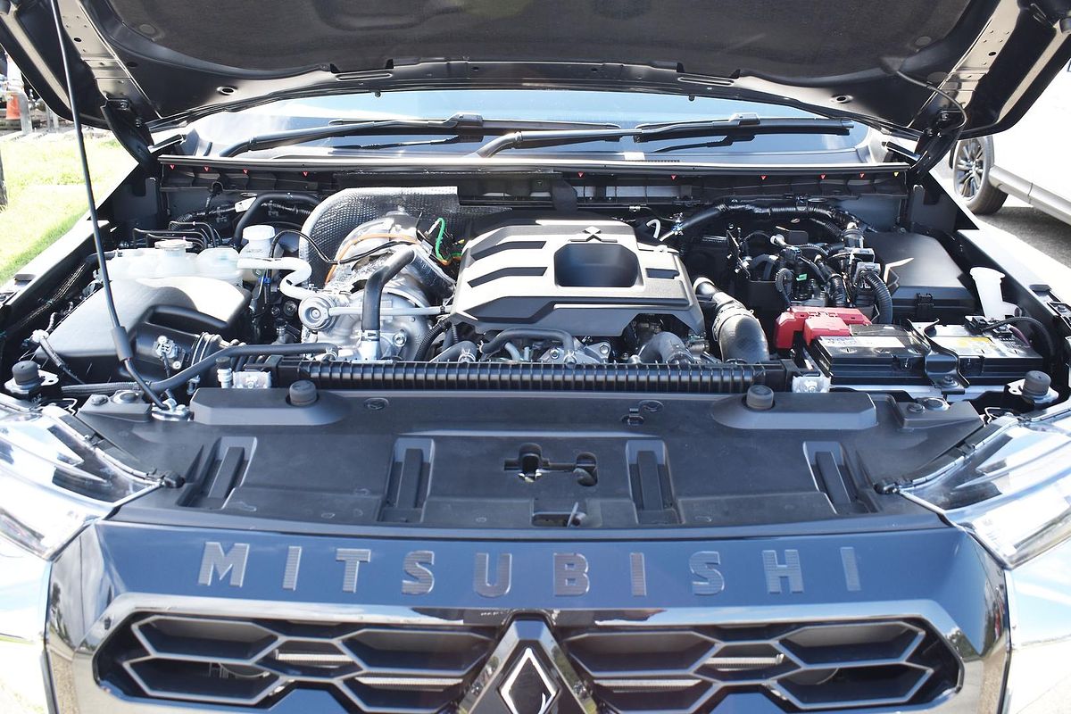 2024 Mitsubishi Triton GLS MV 4X4