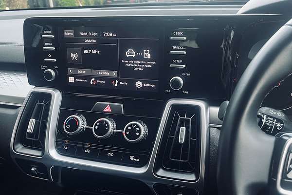 2023 Kia Sorento S MQ4