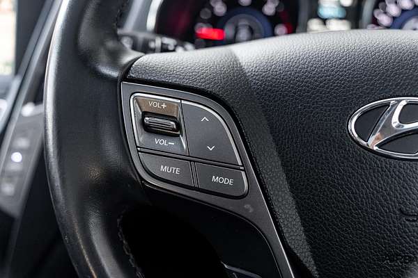 2014 Hyundai Santa Fe Highlander DM