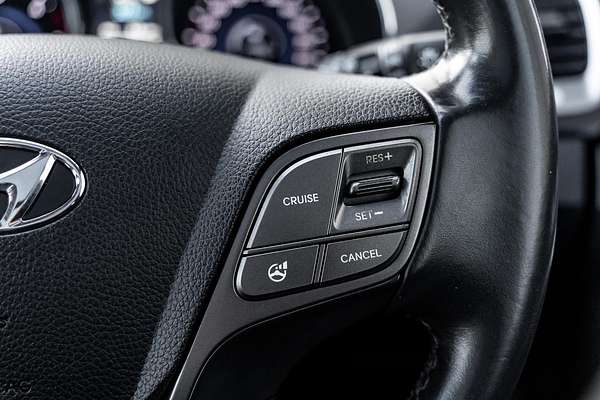 2014 Hyundai Santa Fe Highlander DM