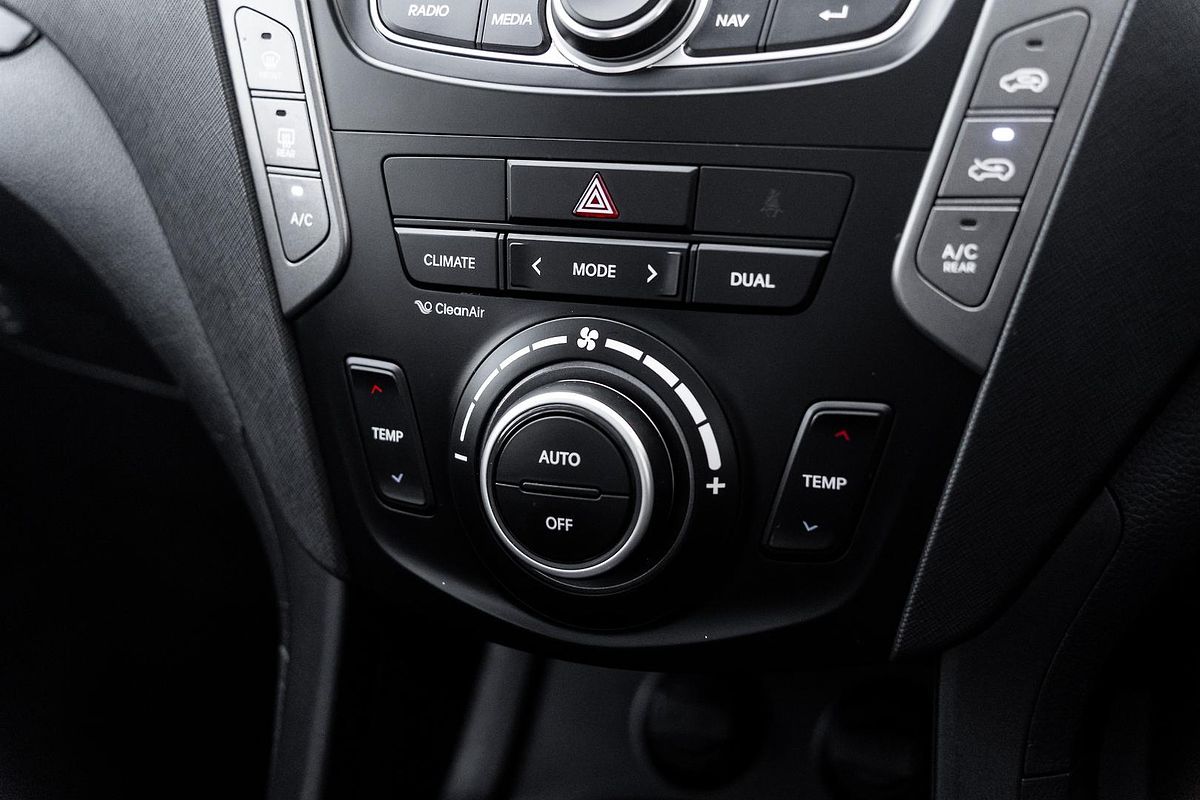 2014 Hyundai Santa Fe Highlander DM