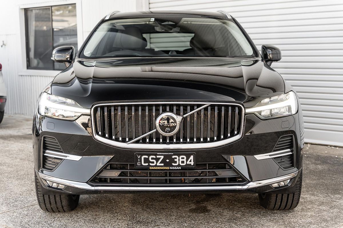 2023 Volvo XC60 Plus B5