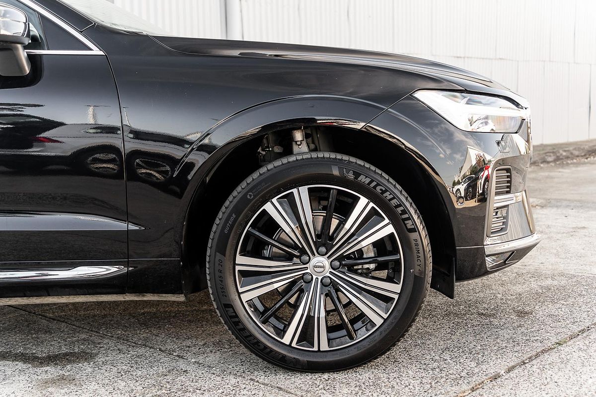 2023 Volvo XC60 Plus B5