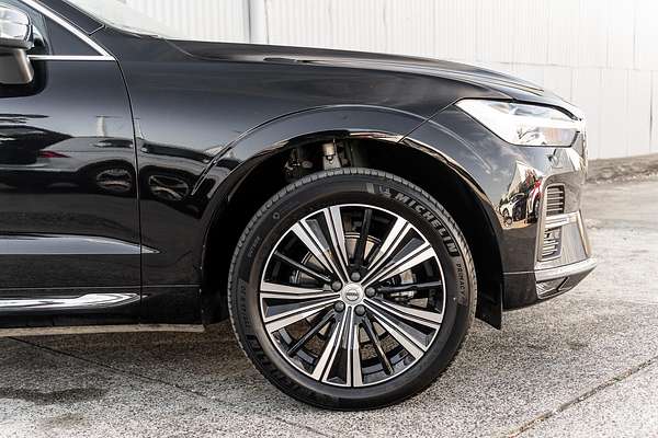 2023 Volvo XC60 Plus B5