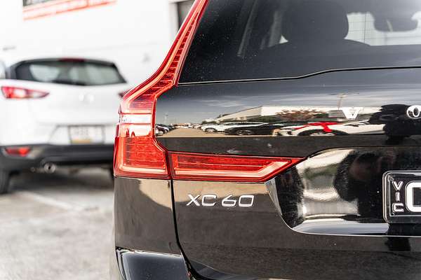 2023 Volvo XC60 Plus B5