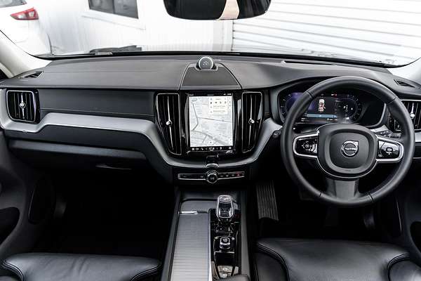 2023 Volvo XC60 Plus B5