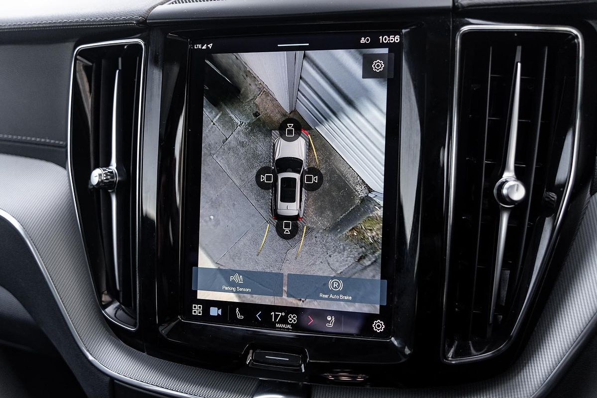 2023 Volvo XC60 Plus B5
