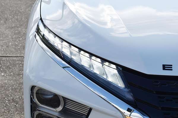 2024 Mitsubishi Eclipse Cross Exceed YB