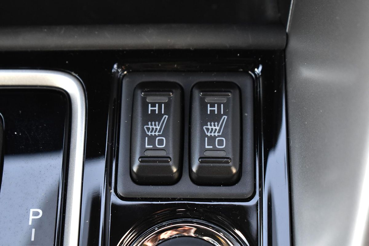 2024 Mitsubishi Eclipse Cross Exceed YB