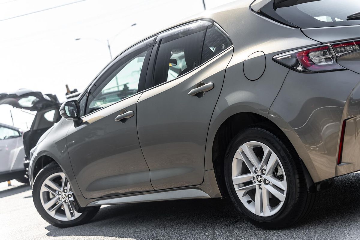 2019 Toyota Corolla Ascent Sport MZEA12R
