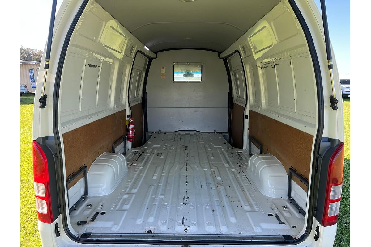 2014 Toyota Hiace KDH221R