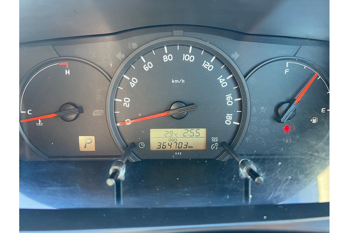 2014 Toyota Hiace KDH221R